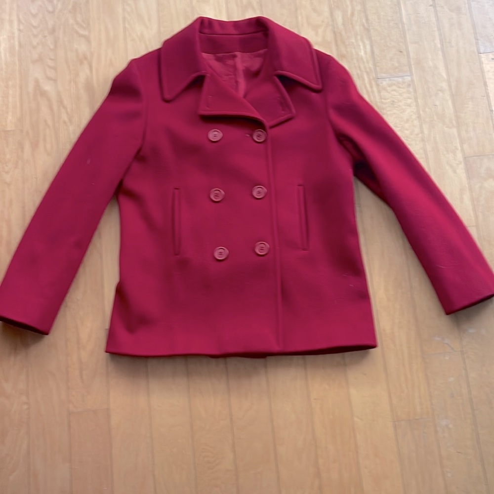 Pea Coat 🧥 100% wool . Size 8